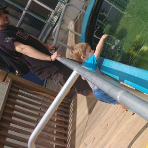 Meet your Posher, Thomas